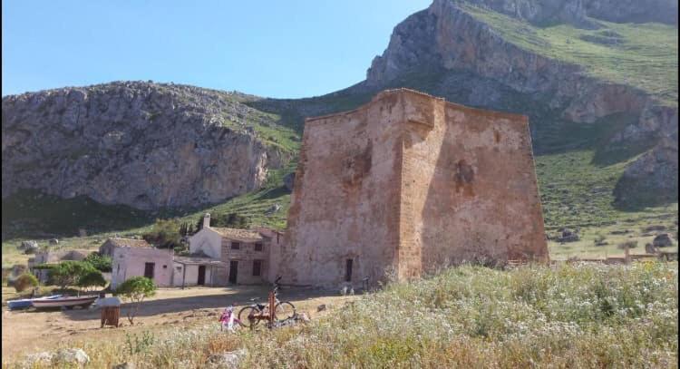 Appartamento I Tramonti Di Cofano Castelluzzo Exterior photo